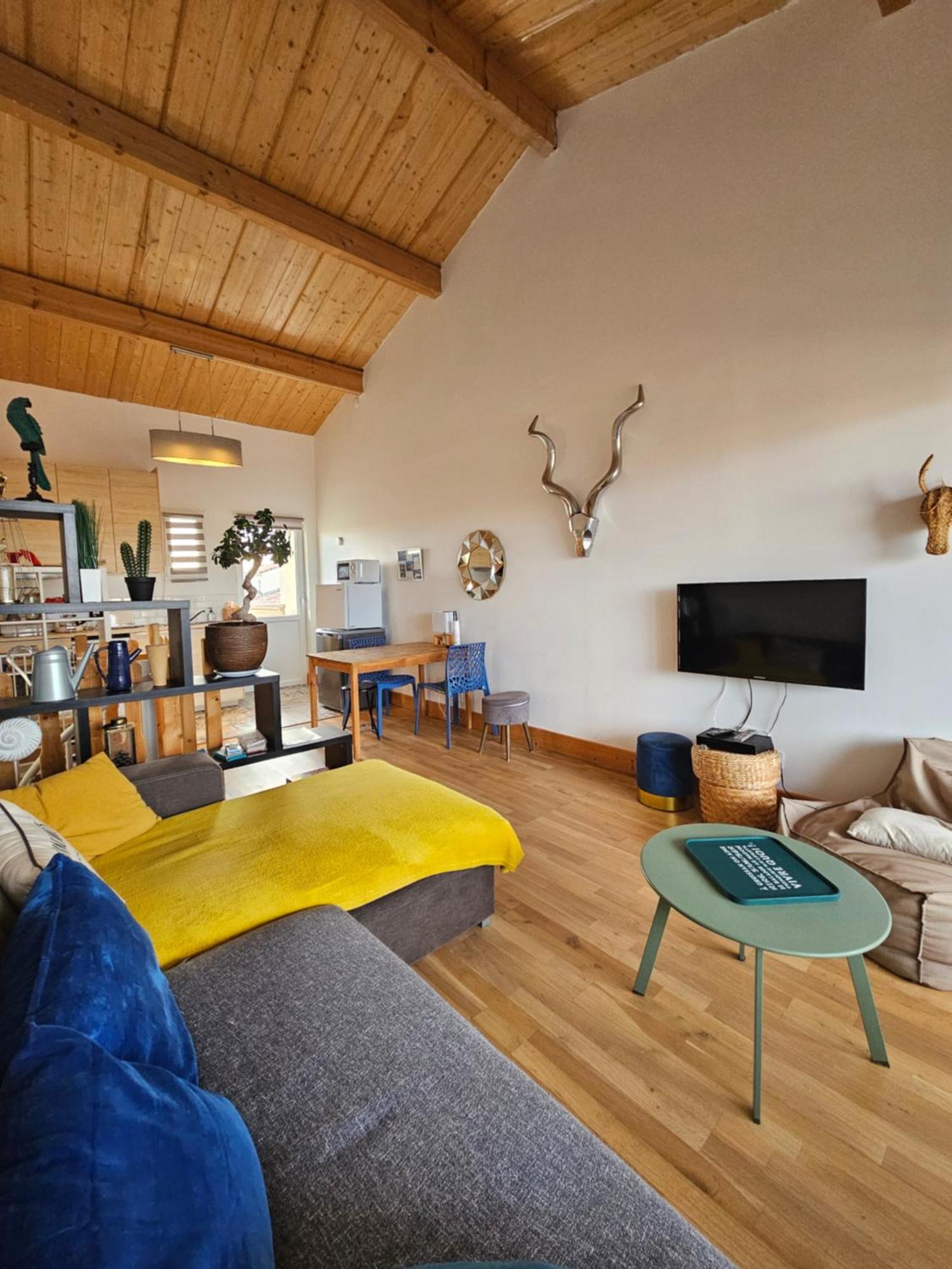 Appartement Neuf 6 Couchages 50 Metres De La Plage Грюїссан Екстер'єр фото
